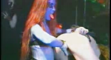 phim sex bạo dâm Người phụ nữ học cách làm tình bo chong nang dau sex với cặp vợ chồng mới cưới.